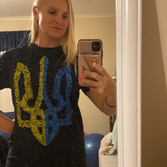 Ukrainian Shirt - Picture 2 of 2